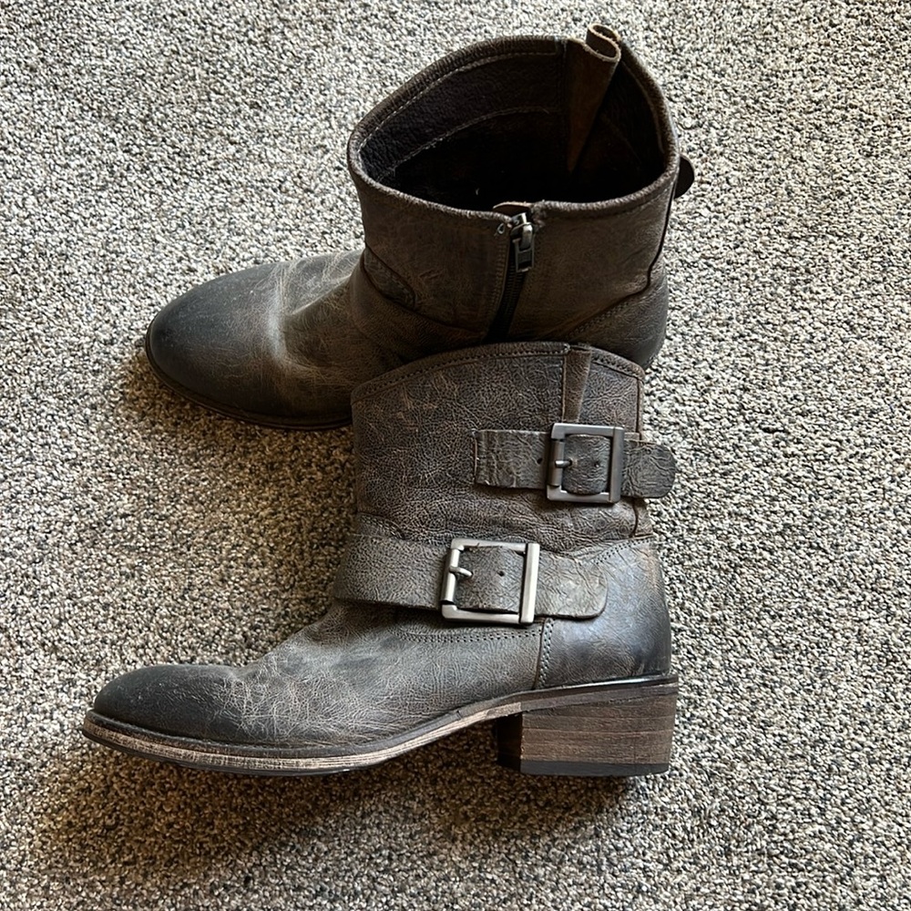 Seychelles brown leather distressed biker moto boots booties 7